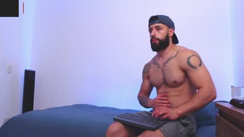 max_xl_ online show from April 9, 2026, 4:23 pm