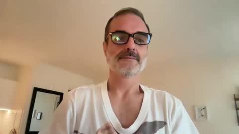 Max Mikado online show from January 23, 2025, 2:28 pm