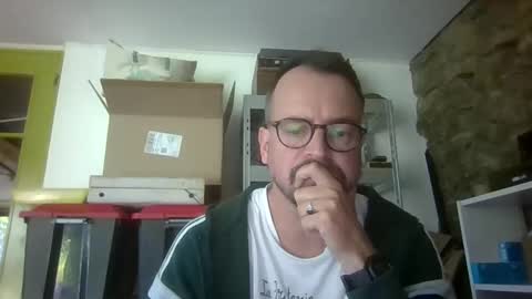 maxhorn591 online show from April 9, 2026, 9:26 am