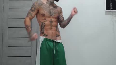 Maximus Fox online show from November 7, 2025, 7:30 am