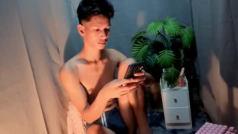 Reyn online show from September 26, 2025, 9:08 pm