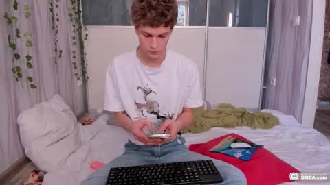 maxim burn online show from February 21, 2026, 1:23 pm