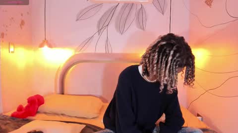 maxim online show from February 12, 2025, 3:07 am