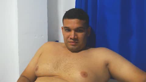Snapshot of maximo08_dlim chatting on June 8, 2026, 2:01 am maximo08_dlim online show from June 8, 2026, 2:01 am