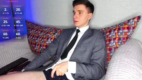 Snapshot of maximum_hot chatting on December 30, 2024, 6:05 pm Max online show from December 30, 2024, 6:05 pm