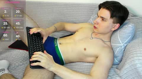 Snapshot of maximum_hot chatting on January 6, 2025, 5:38 pm Max online show from January 6, 2025, 5:38 pm