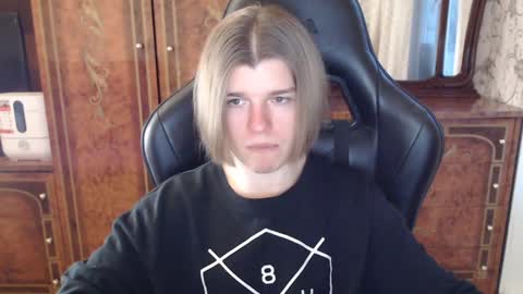 Max online show from January 27, 2025, 1:09 pm