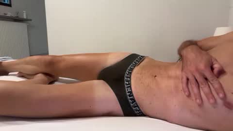 Snapshot of maxslim99999 chatting on September 28, 2025, 8:14 pm max online show from September 28, 2025, 8:14 pm