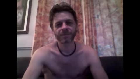 MaxTheWolf online show from June 9, 2026, 12:44 am