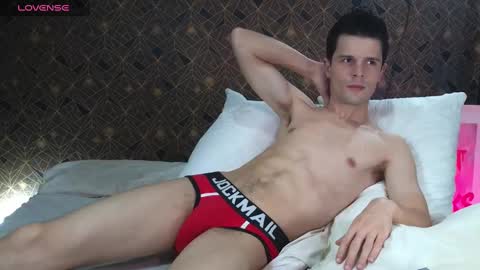 Max online show from September 18, 2025, 9:11 am