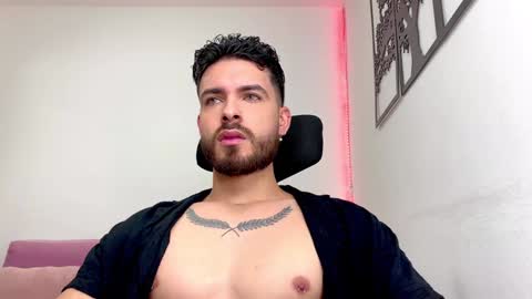 Maxi online show from January 2, 2025, 9:50 pm