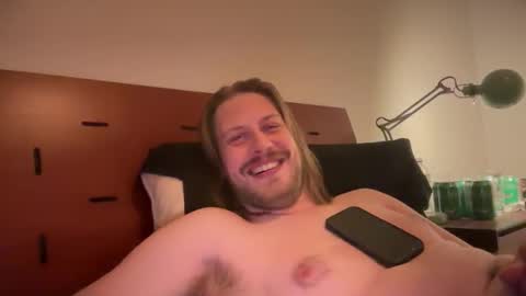 Max Watts online show from November 6, 2025, 12:33 am