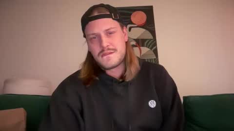 Max Watts online show from November 22, 2025, 9:36 pm