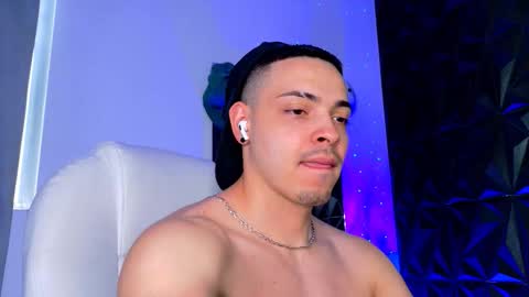 MAX online show from January 9, 2026, 8:54 pm