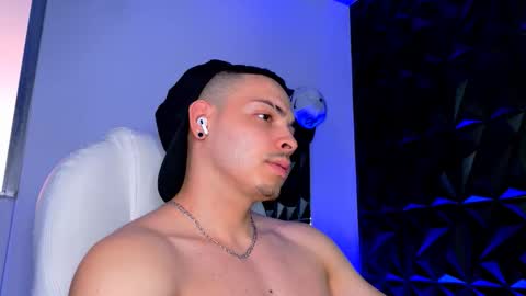 MAX online show from January 17, 2026, 11:19 pm