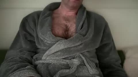 maxwellj1234 online show from December 28, 2024, 2:53 pm