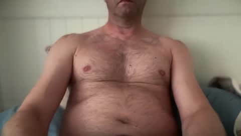 maxwellj1234 online show from September 10, 2025, 3:01 pm