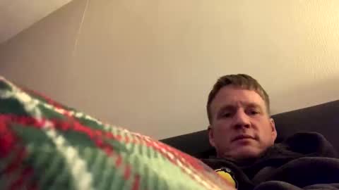 maxwilly7803039708 online show from March 27, 2026, 12:49 am