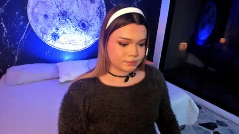 Maxine Minx online show from October 8, 2025, 5:49 am