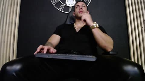 maxxxpowerful online show from February 6, 2025, 2:44 am