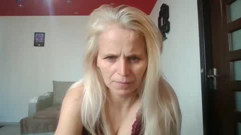 maya0087 online show from October 23, 2025, 10:58 am