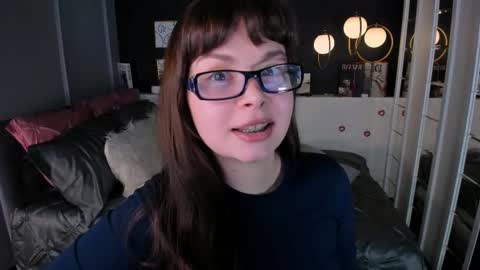 Maya online show from February 27, 2026, 3:01 pm