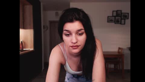 Maya online show from February 5, 2025, 2:16 pm