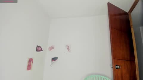 Maya online show from September 15, 2025, 2:33 am