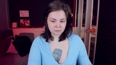 Snapshot of maya_muse chatting on March 1, 2025, 2:02 pm Woman online show from March 1, 2025, 2:02 pm