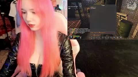 Maya Viola online show from November 22, 2025, 6:12 am