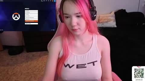 Maya Viola online show from February 16, 2026, 5:47 am