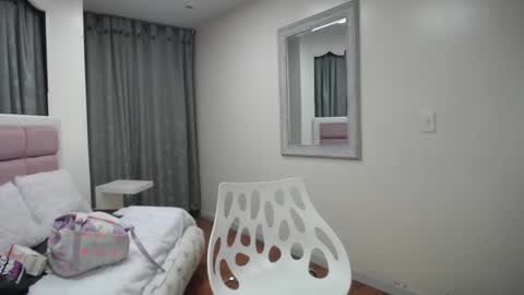 Maya online show from February 4, 2025, 12:40 am