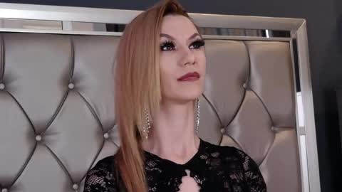 Maya online show from April 21, 2026, 4:41 am