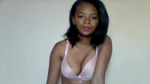 mayalabelle online show from January 9, 2026, 7:00 am