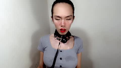 mayamint online show from November 12, 2025, 3:18 am