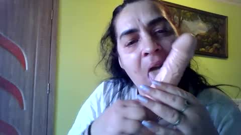 Snapshot of mayamorgen chatting on March 1, 2026, 7:43 am maya online show from March 1, 2026, 7:43 am