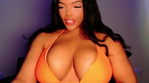 MayBabi online show from March 5, 2026, 12:56 pm