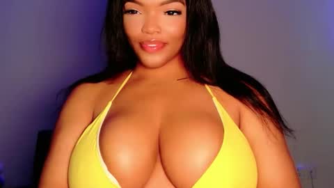 MayBabi online show from March 26, 2026, 8:47 pm