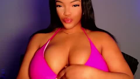 MayBabi online show from April 11, 2026, 11:14 am