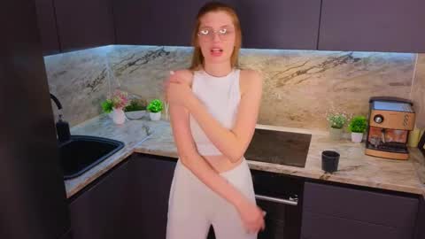 Snapshot of maydabarrick chatting on February 12, 2025, 4:11 pm Mia online show from February 12, 2025, 4:11 pm