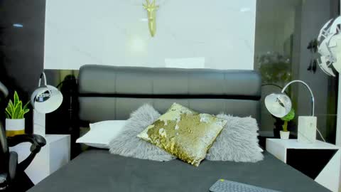 Maylin online show from December 31, 2024, 3:45 am