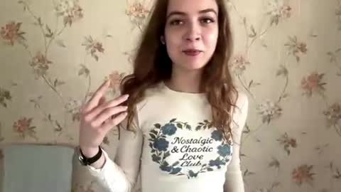 Lily  online show from June 6, 2026, 9:58 am