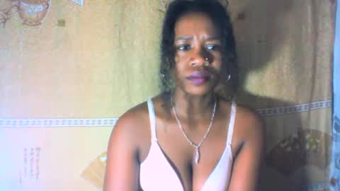 mayrah online show from February 25, 2025, 9:53 am