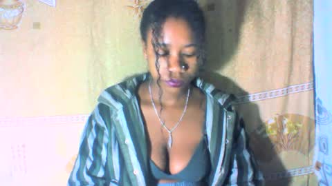 mayrah online show from March 9, 2025, 5:44 am