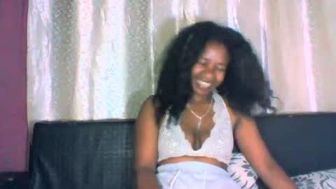 mayrah online show from December 3, 2025, 11:03 pm