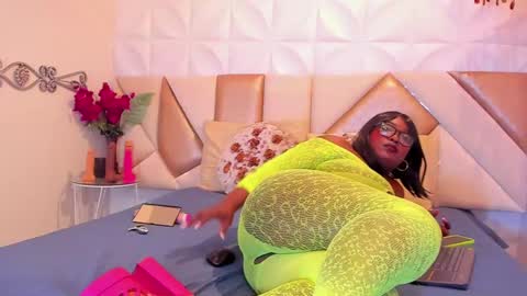 May online show from September 10, 2025, 2:22 am