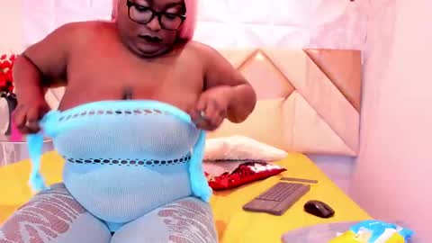 May online show from October 3, 2025, 2:08 am