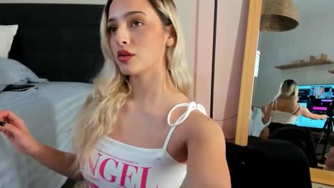 mazekyn online show from February 22, 2026, 10:19 pm