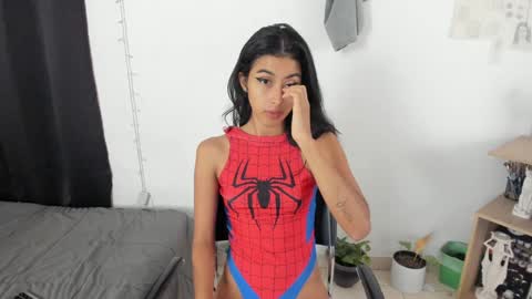 Snapshot of mazikeen_18 chatting on December 5, 2024, 12:55 pm mazikeen_18 online show from December 5, 2024, 12:55 pm