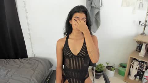 Snapshot of mazikeen_18 chatting on December 10, 2024, 4:38 pm mazikeen_18 online show from December 10, 2024, 4:38 pm